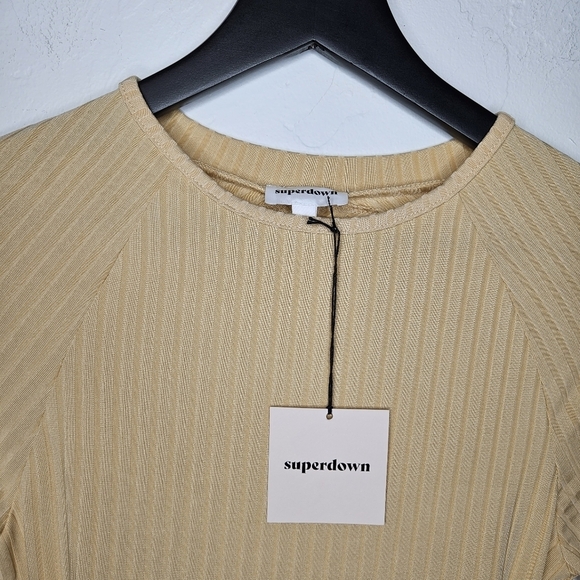 SUPERDOWN Open Back Ribbed Dress in Yellow Size  NWT - Picture 4 of 8